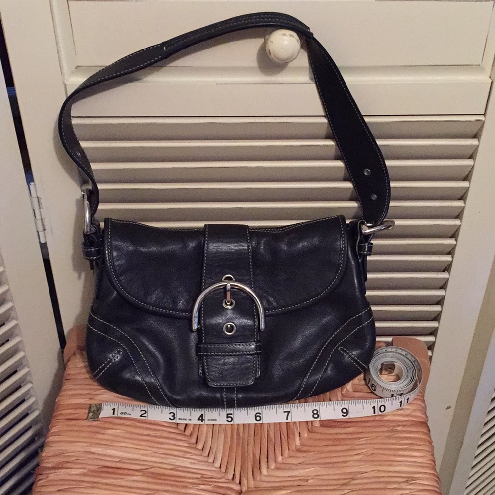*CLEARANCE* Vintage Coach leather purse, mini Soho